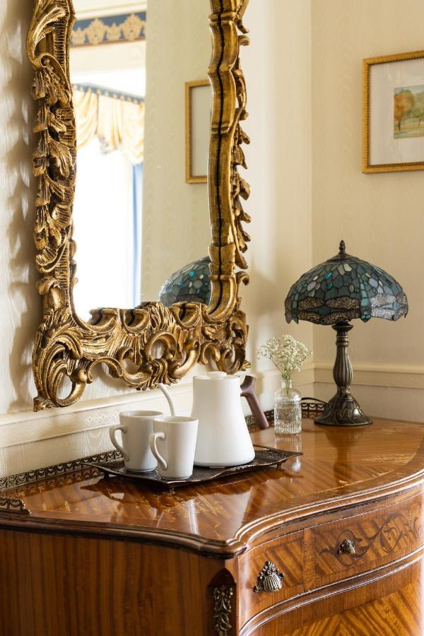 Seven Gables On Monterey Bay, A Kirkwood Collection 4*